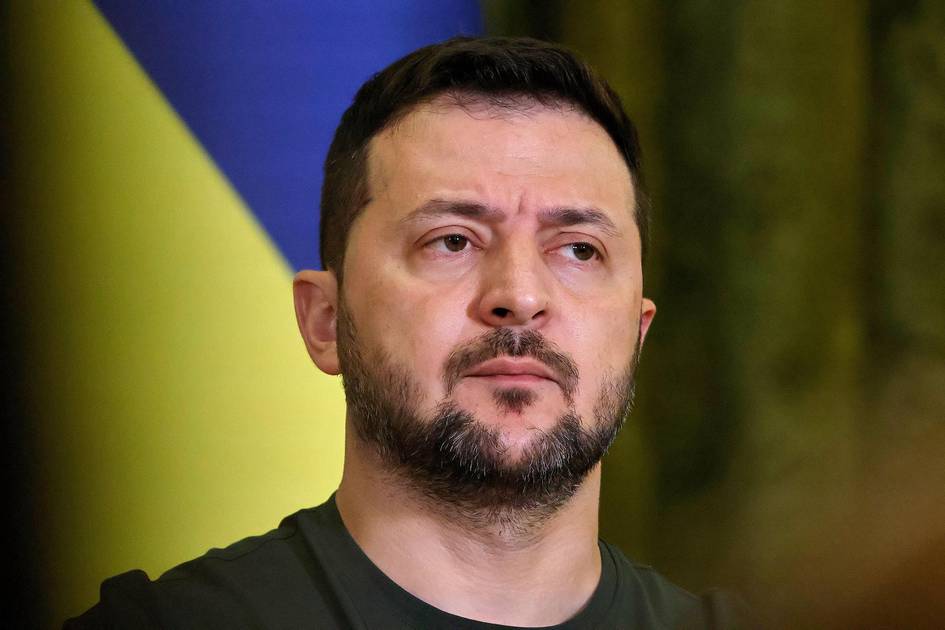 “Rossiyaliklar tayyor boʻlsa” — Zelenskiy Ukraina oʻt ochishni toʻliq toʻxtatishga tayyorligini aytdi